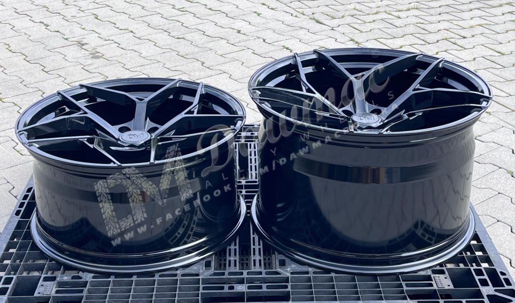 Dawmac Forged 20" 10J ET35 + 21" 13J ET40 5x120 Glossy Black - obrazek 9