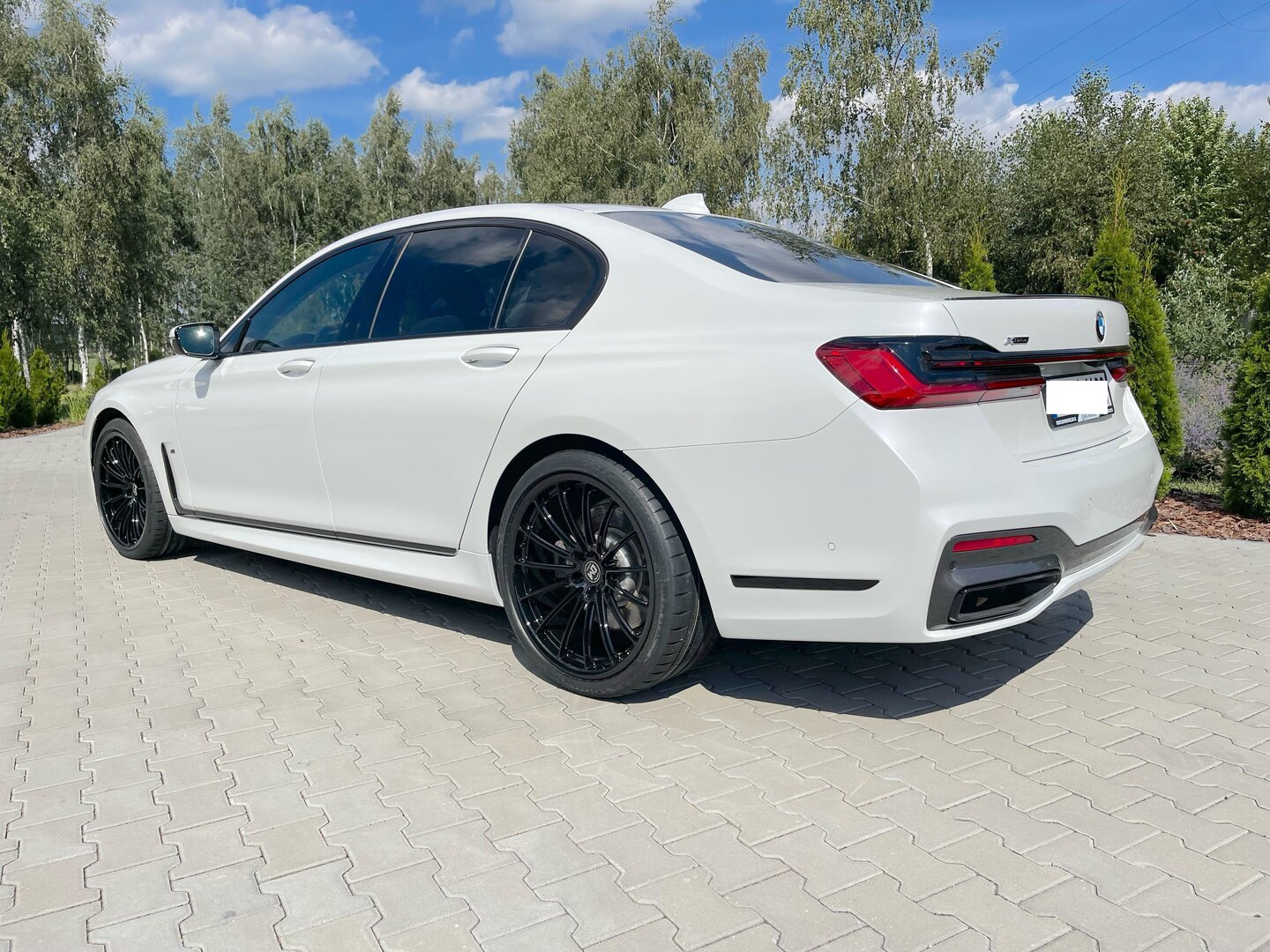 Dawmac Forged FM101 21" 8,5J ET17 + 21" 10J ET30 5x112 Gloss Black + Continental SportContact 7 - obrazek 5