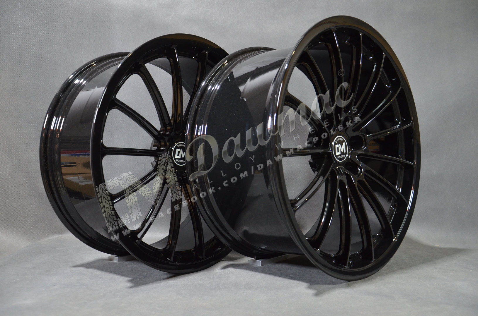 Dawmac Forged FM101 21" 8,5J ET17 + 21" 10J ET30 5x112 Gloss Black - obrazek 4