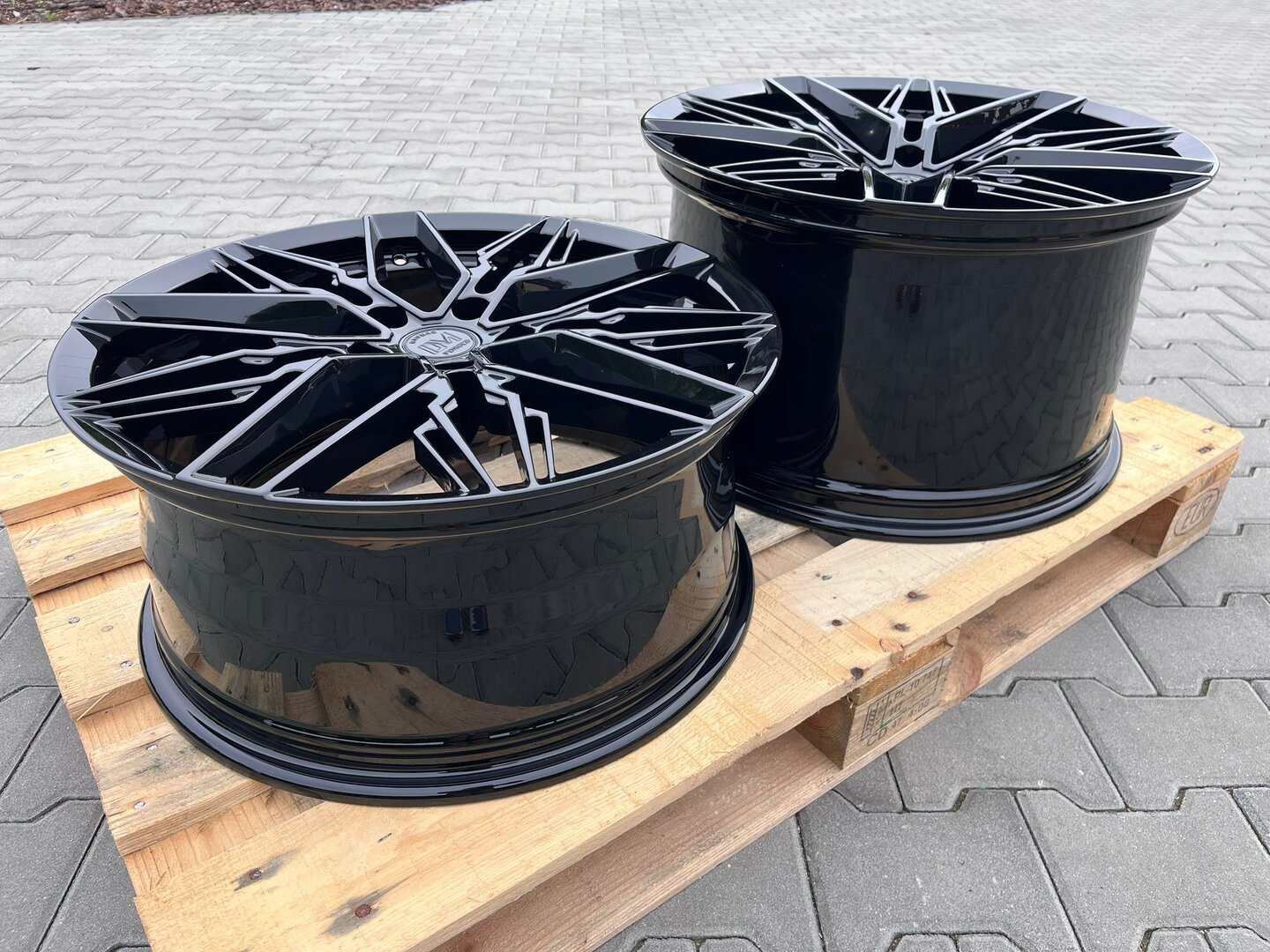 Dawmac Forged FM225 19" - obrazek 6