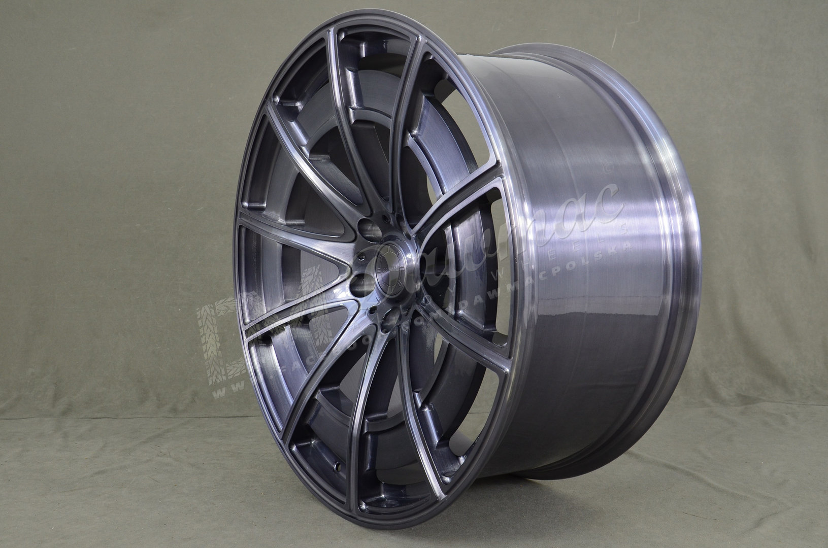 Dawmac Forged FS725 23" 10,5J ET8 + 10,5J ET13 5x130 Dark Grey Brushed - obrazek 3