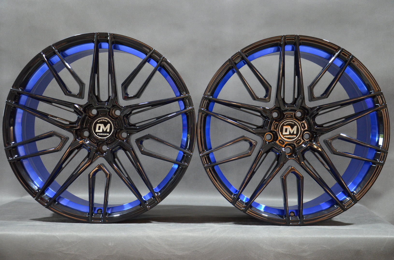 Dawmac Forged JL4368 20'' 8.5J ET25 + 9J ET36 5x120 - obrazek 2