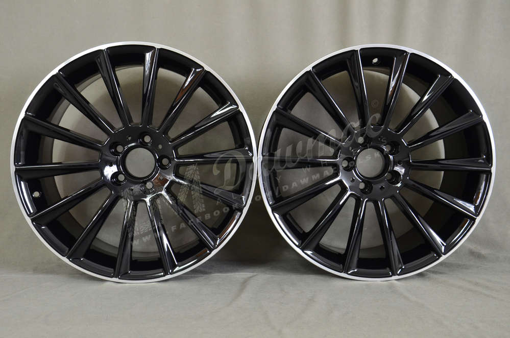 EMR Model: 1017 19" 8,5J ET44 + 9,5J ET48 5x112 Black Lip Polished