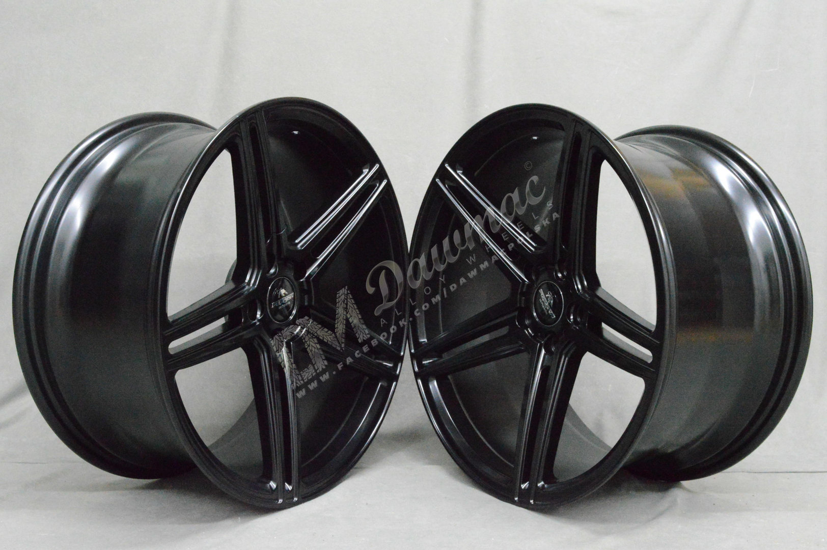 Forzza Bosan 19" 9.5J ET35 5x112 Satin Black - obrazek 3