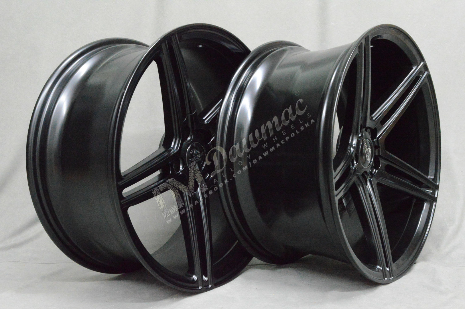 Forzza Bosan 19" 9.5J ET35 5x112 Satin Black - obrazek 4