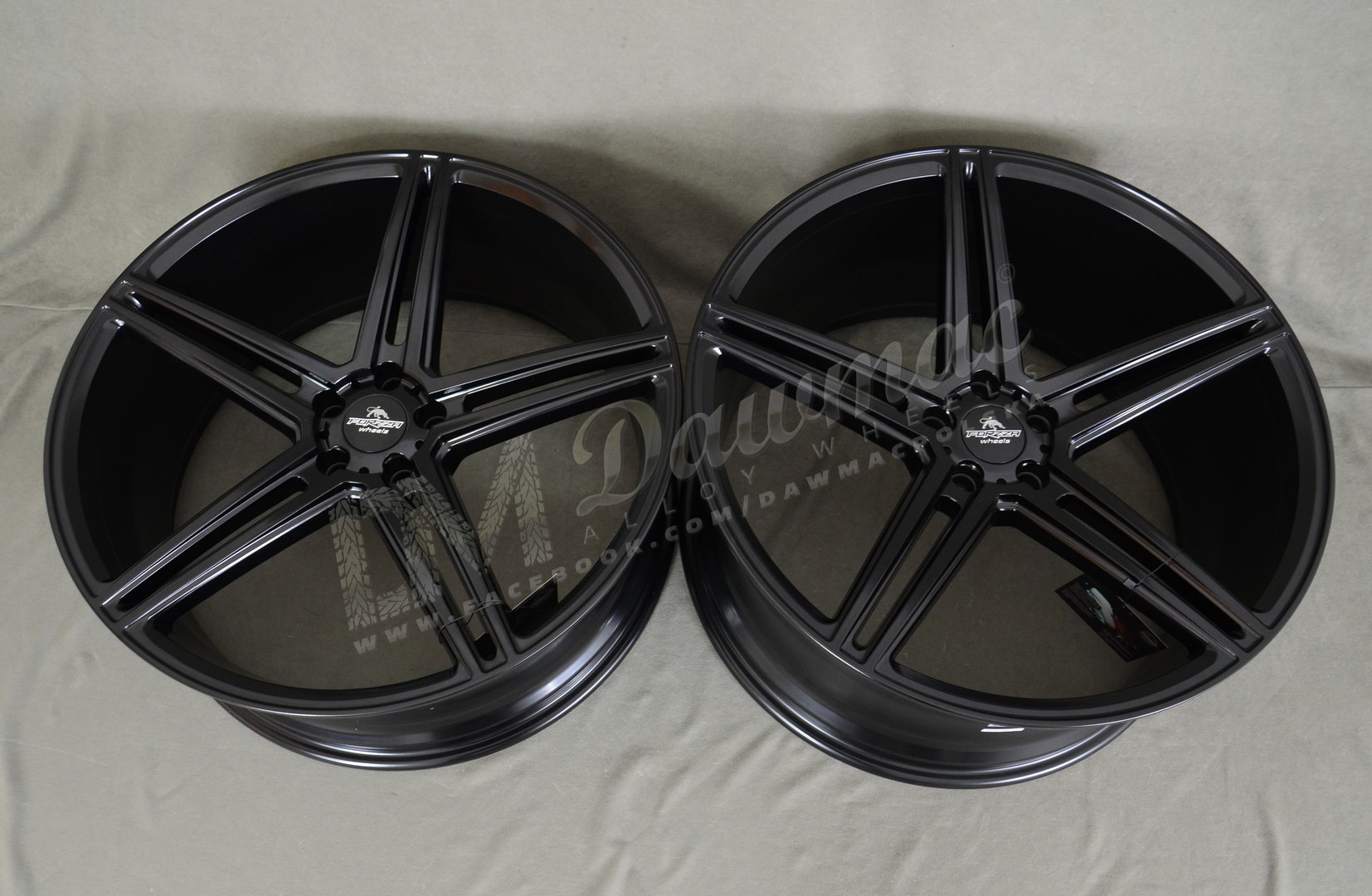 Forzza Bosan 22" 9J ET25 + 10,5J ET38 5x112 Satin Black - obrazek 6