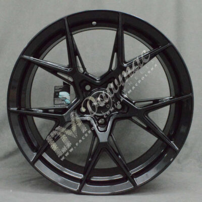 Forzza Oregon 19'' 8,5J ET32 5x120 Black Magic