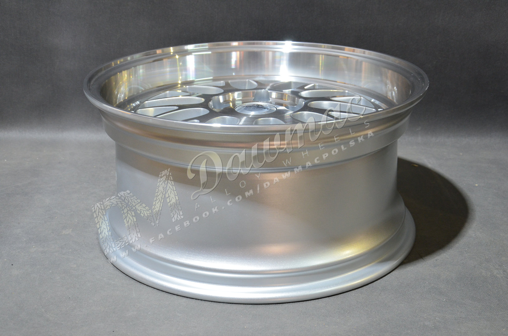 Forzza Spot 20" 9J ET30 5x112 Silver Face Machined - obrazek 6