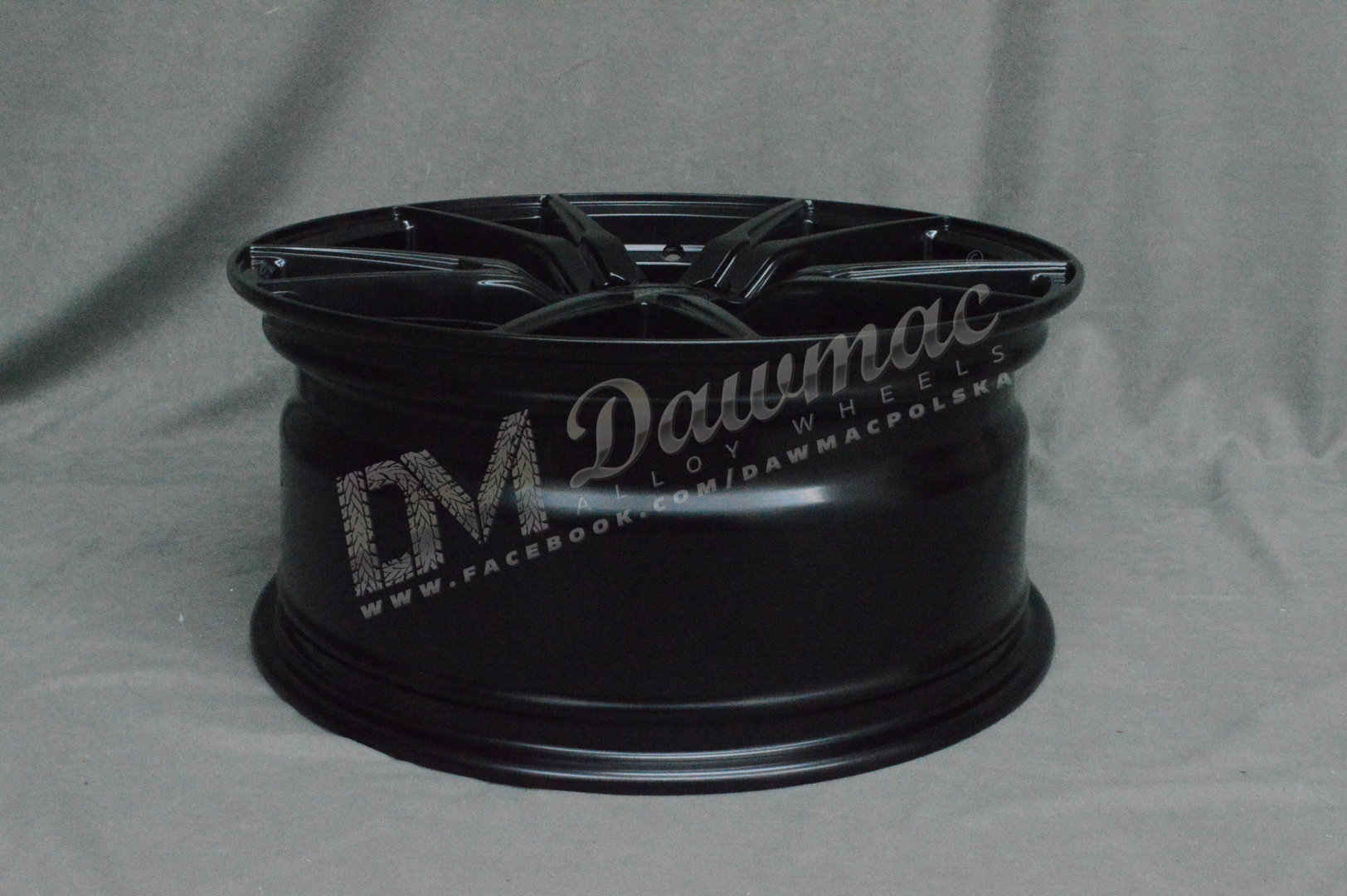 Forzza Ultra 18" 9J ET38 5x120 Satin Black - obrazek 7