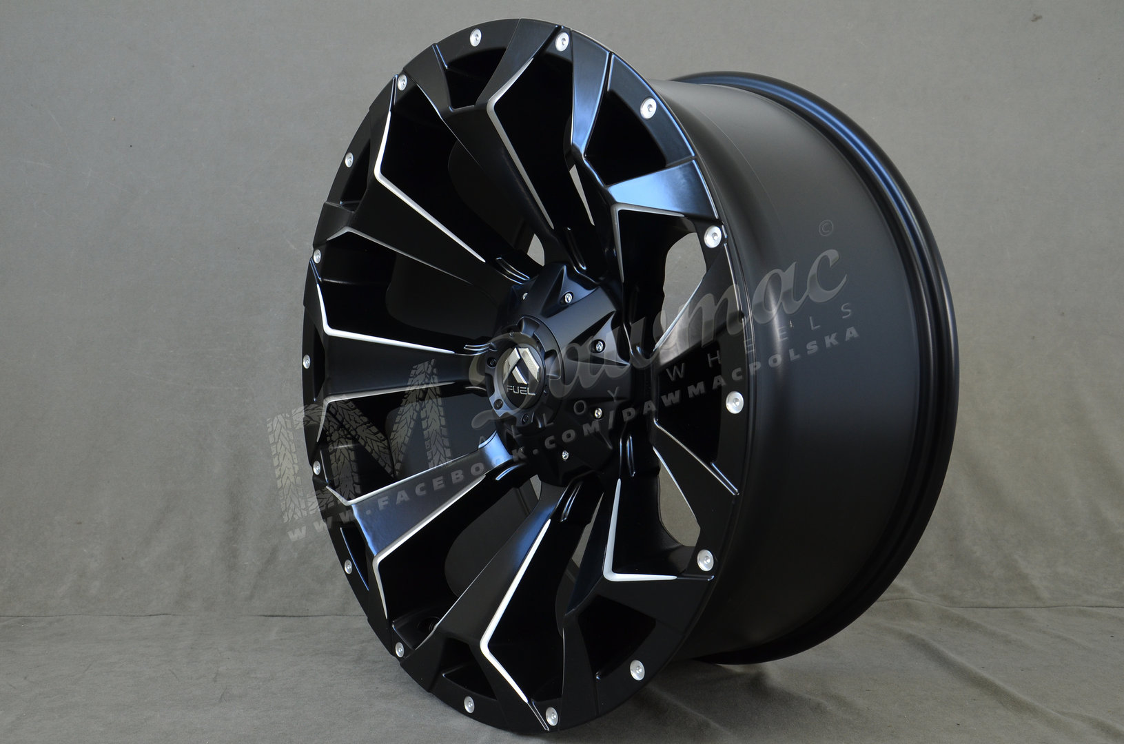 Fuel Assault 22" 12J ET-44 6x135/6x139,7 Matte Black Milled - obrazek 4