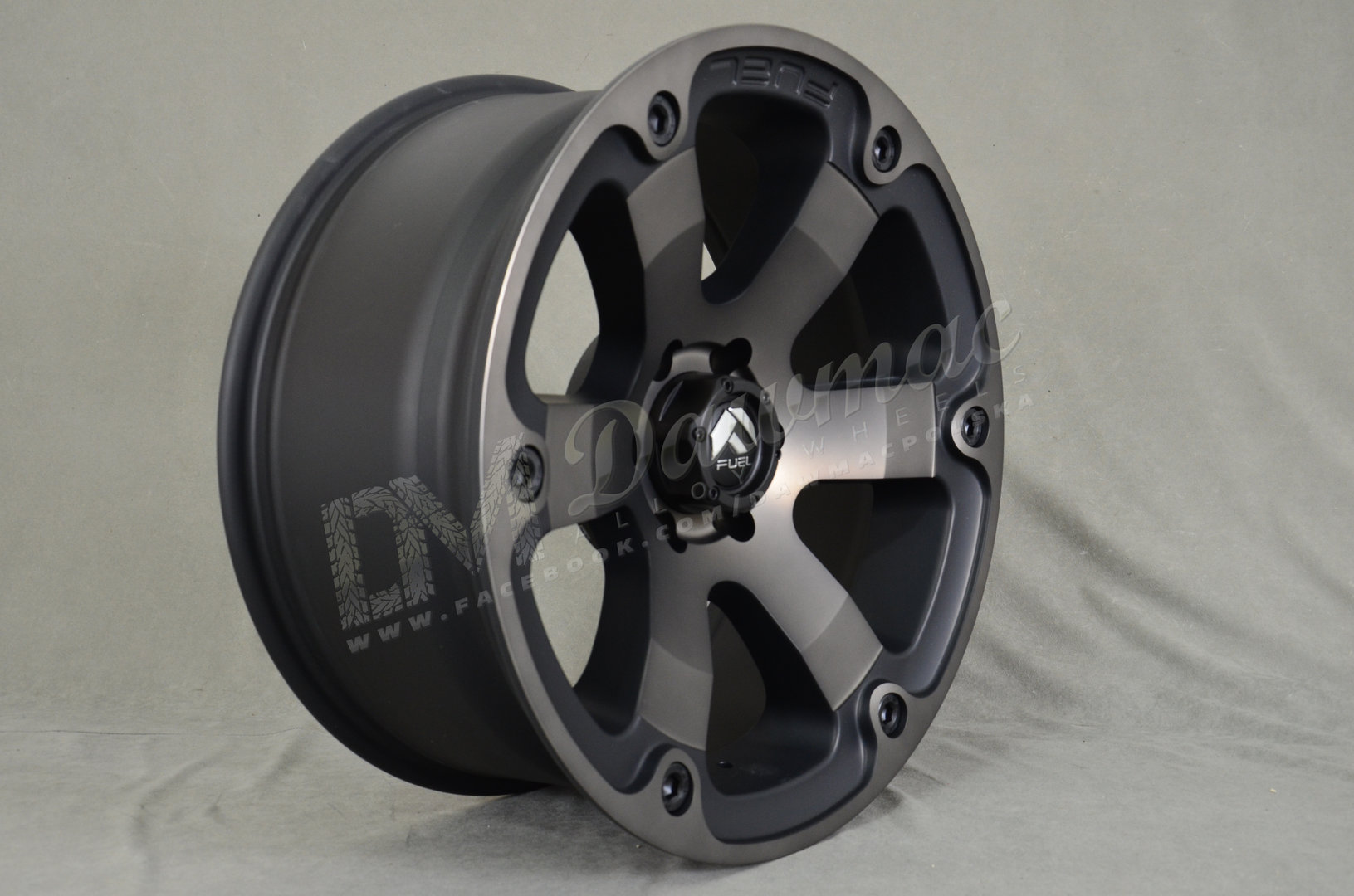 Fuel Beast 20" 10J ET-18 5x127 Black with Machined Face and Double Dark Tint - obrazek 3