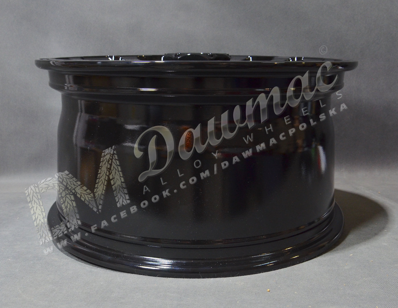 Fuel Blitz 22" 12J ET-44 6x139,7 Gloss Black - obrazek 5