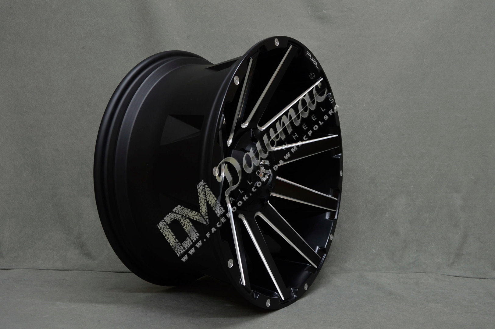 Fuel Contra 18" 9J ET1 6x135/6x139,7 Matte Black Milled - obrazek 4