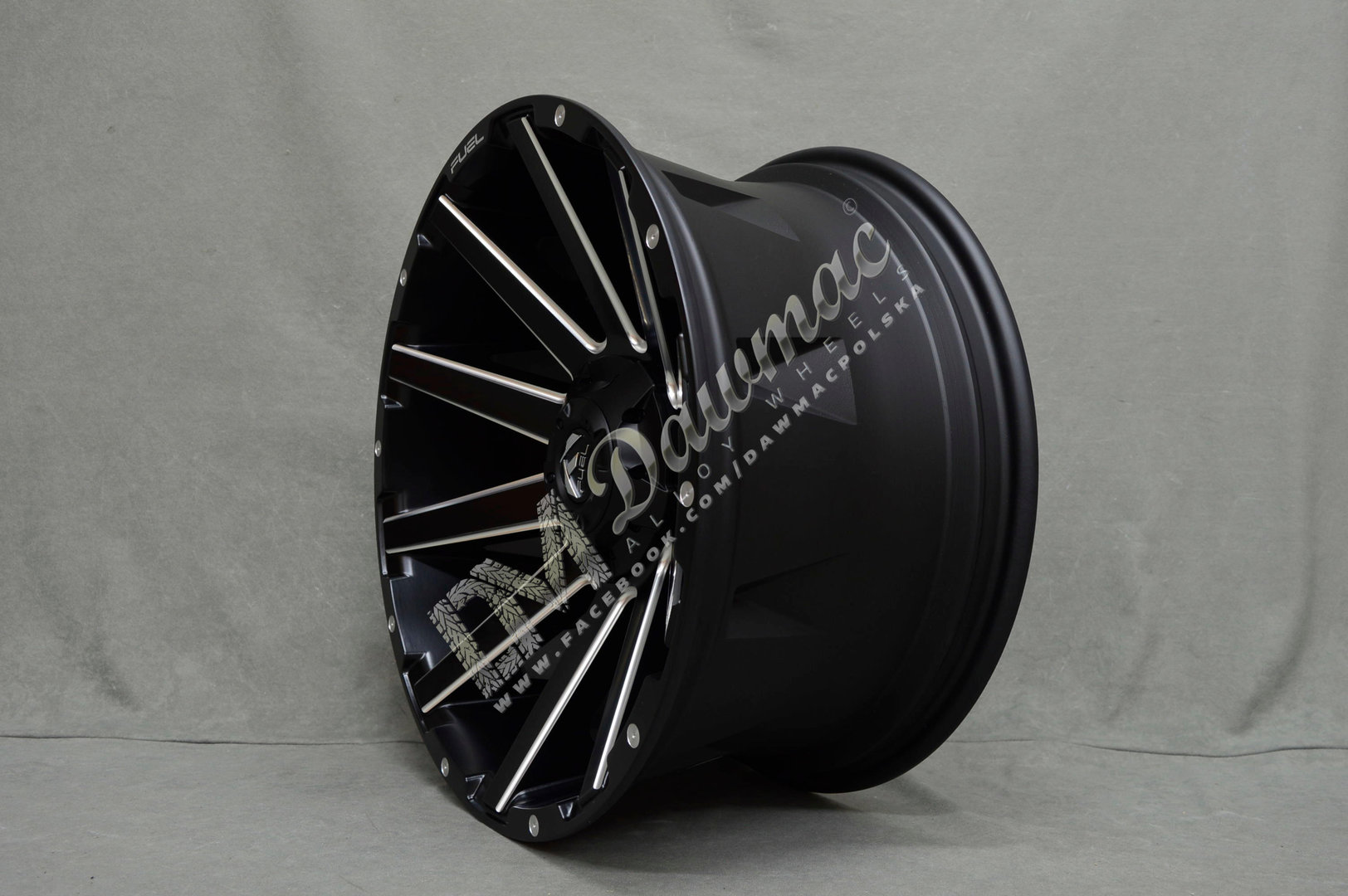 Fuel Contra 20" 10J ET-18 5x114,3/5x127 Matte Black Milled - obrazek 3