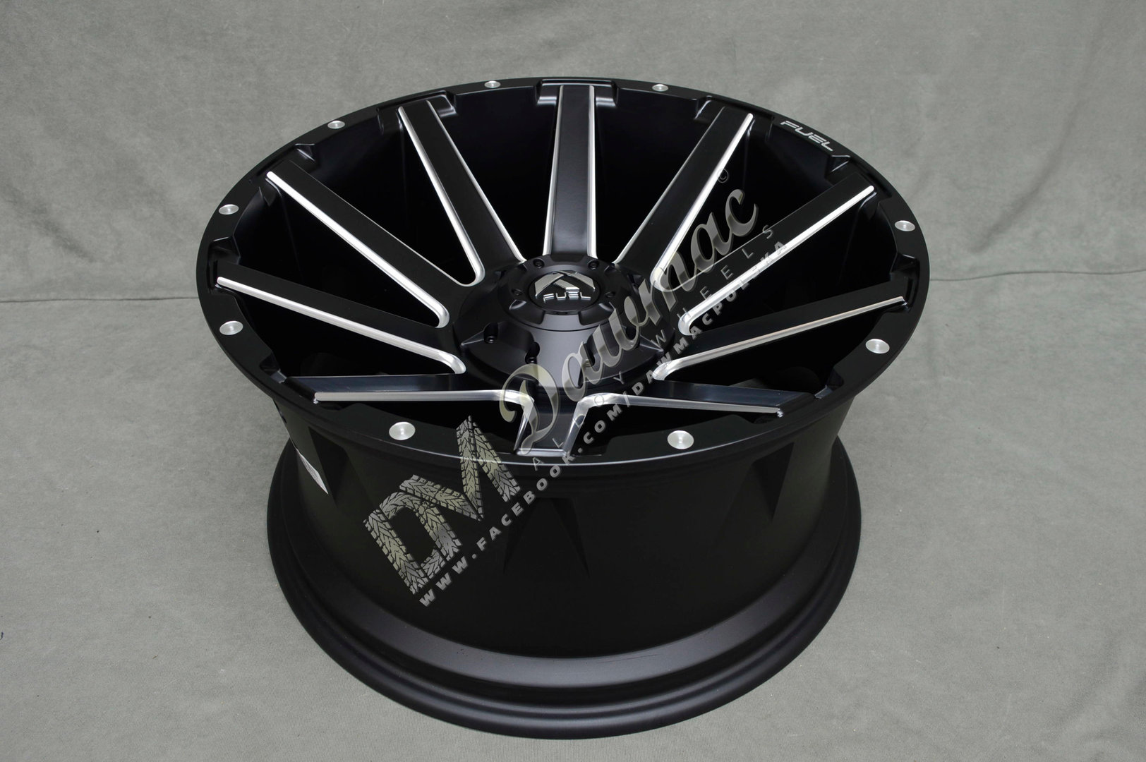 Fuel Contra 22" 10J ET-18 5x139,7/5x150 Matte Black Milled - obrazek 6