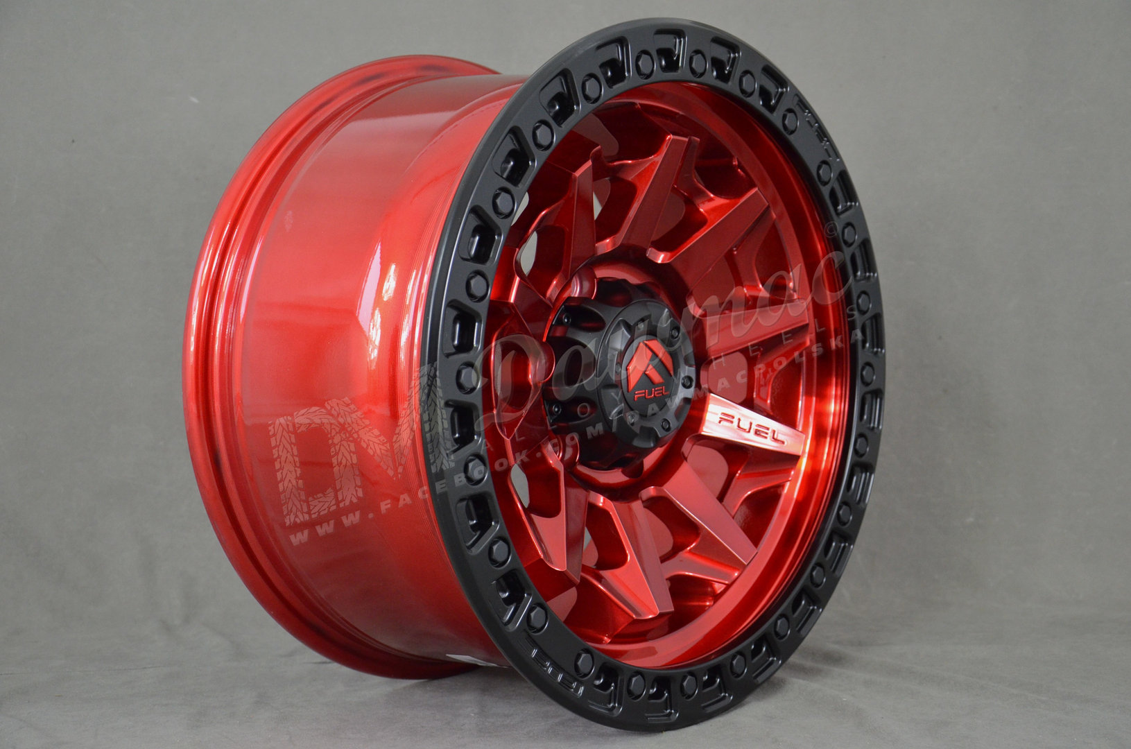 Fuel Covert 20" 9J ET20 5x150 Candy Red with Matte Black Ring - obrazek 4