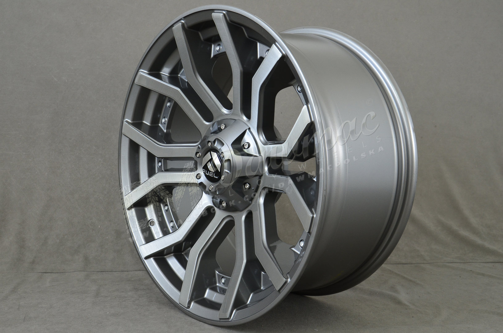 Fuel Rage 20" 9J ET1 6x135/6x139,7 Anthracite Brushed Tint Clear - obrazek 4