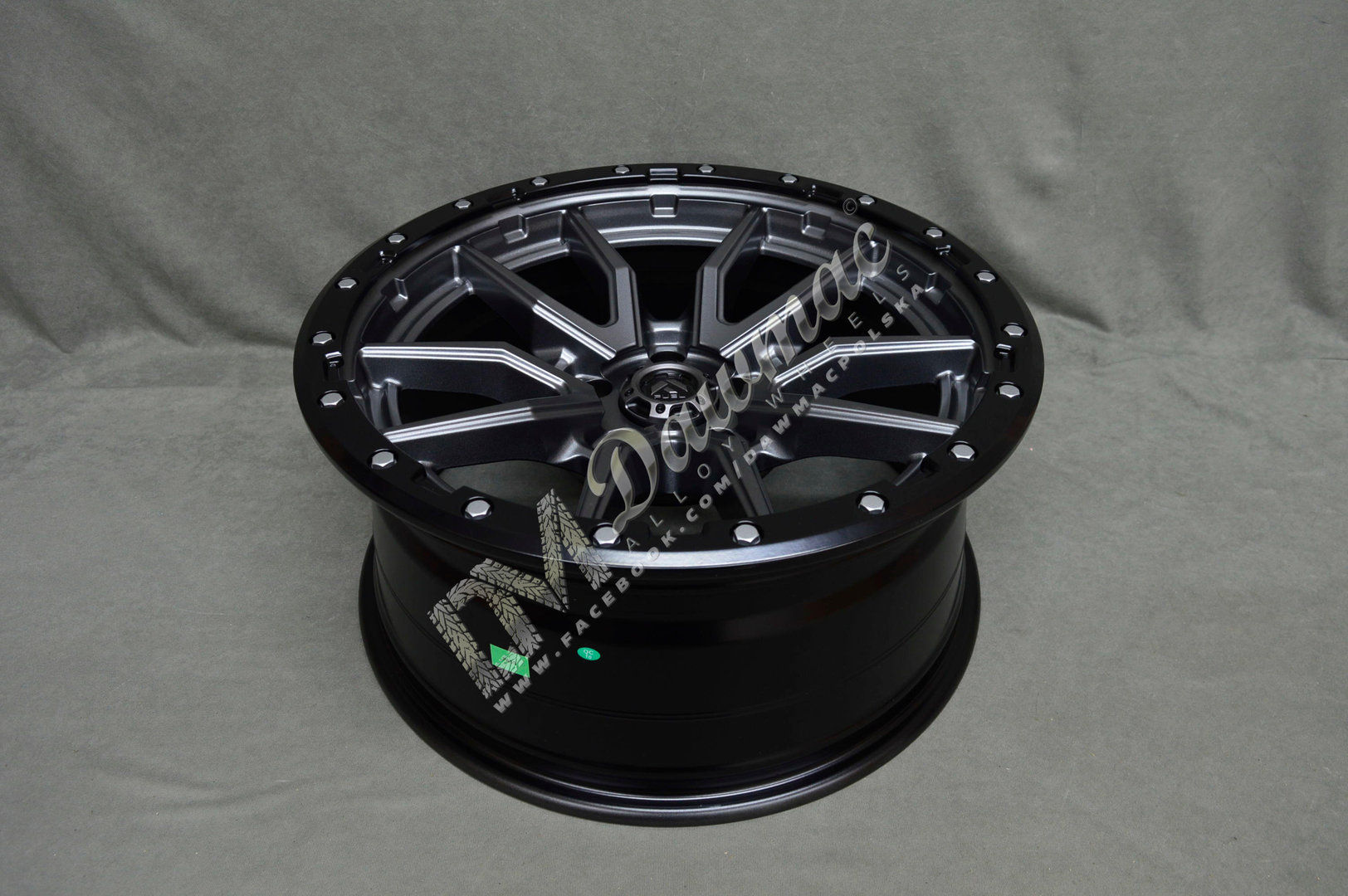 Fuel Rebel 20" 10J ET-18 6x139,7 Matte Gunmetal Black Ring - obrazek 8