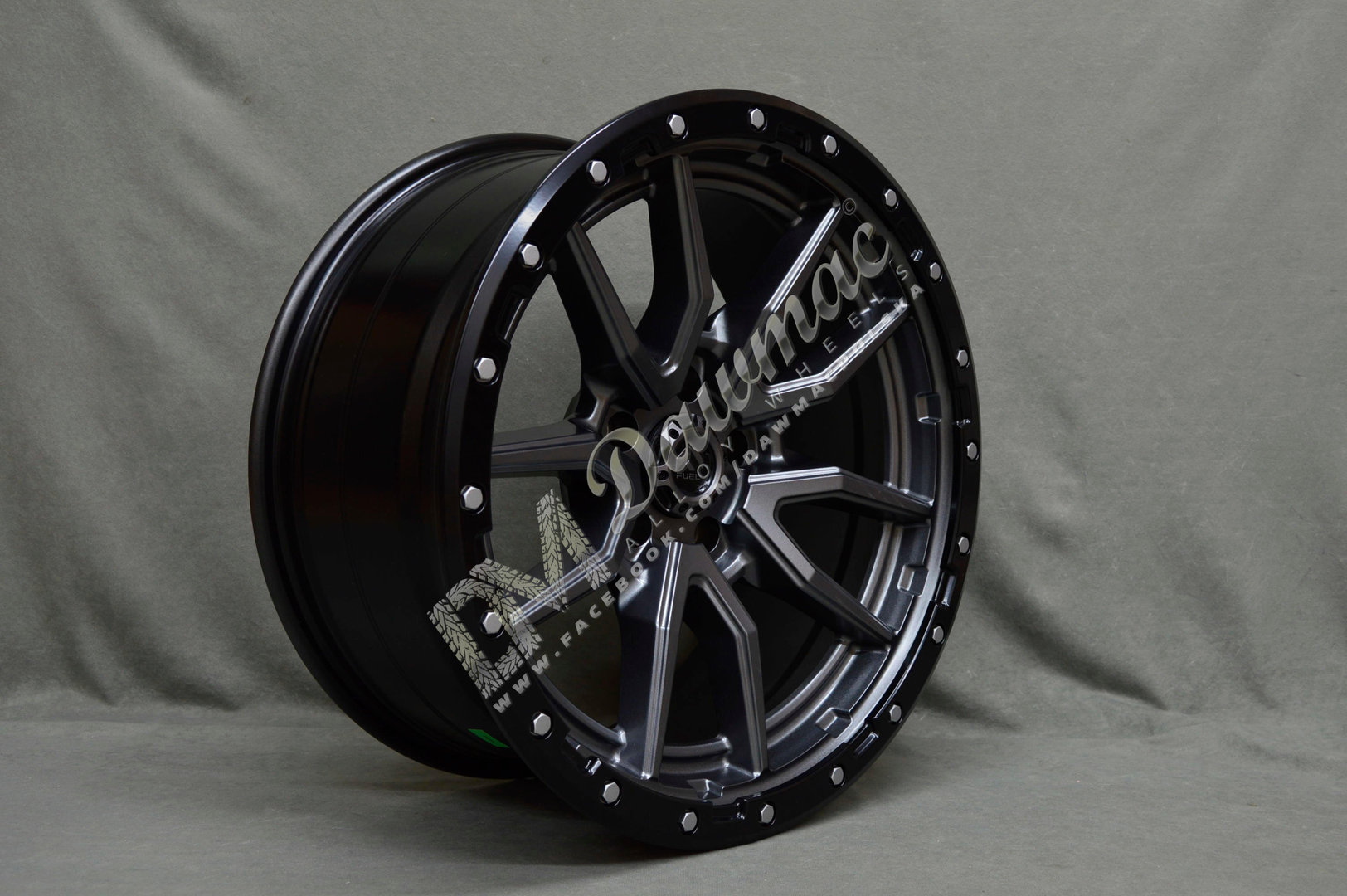 Fuel Rebel 20" 9J ET20 6x139,7 Matte Gunmetal Black Ring - obrazek 4