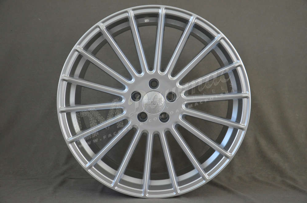 Haxer HX010 20" 8,5J ET25 + 10,5J ET40 5x112 Silver