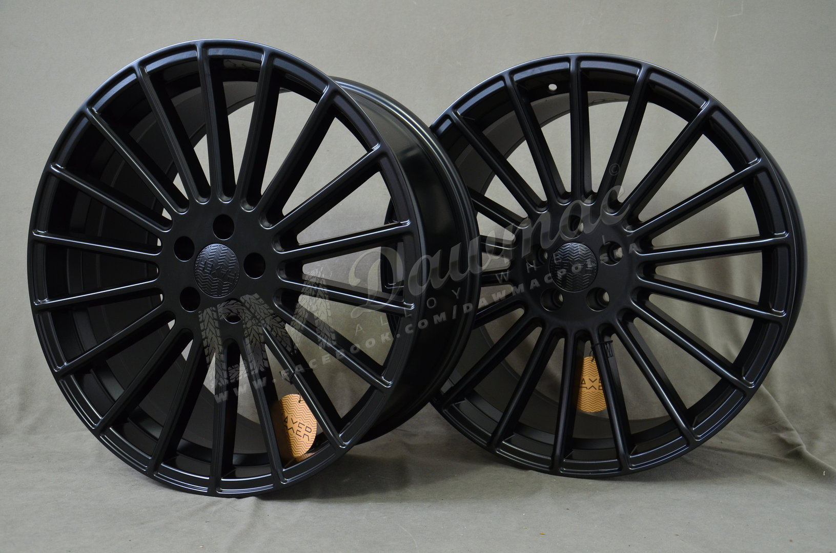 Haxer HX010 21" 9J ET30 + 10,5J ET40 5x112 Black Half Matt - obrazek 5