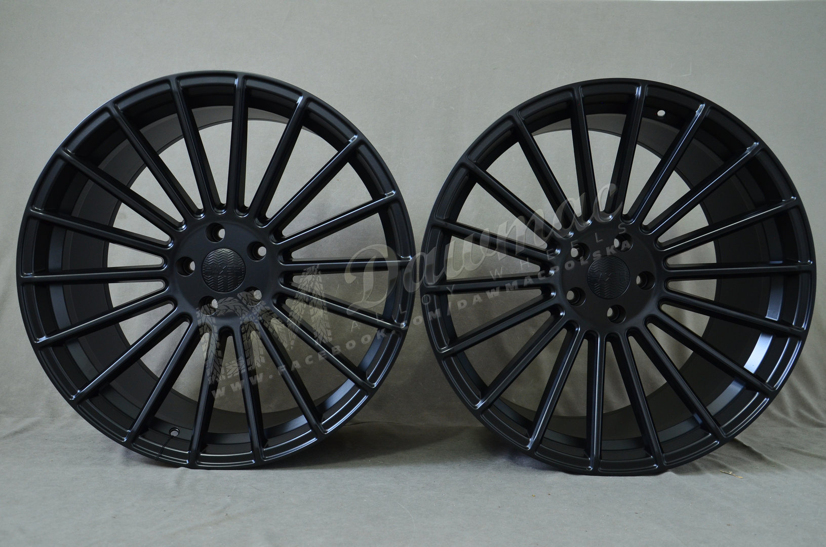 Haxer HX010 22" 10,5J ET40 + 11,5J ET38 5x120 Black Half Matt - obrazek 2