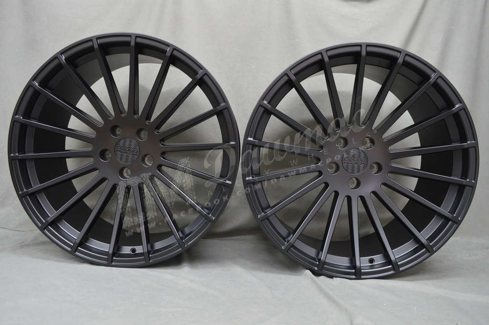 Haxer HX010 22" 9J ET30 + 10,5J ET40 5x112 Black Half Matt