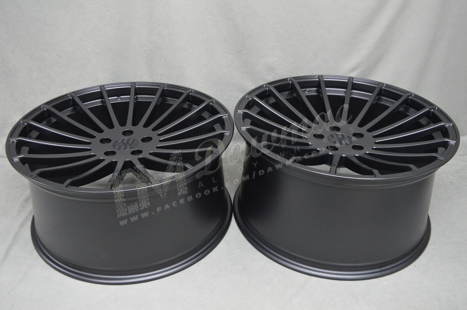 Haxer HX010 22" 9J ET30 + 10,5J ET40 5x112 Black Half Matt - obrazek 6