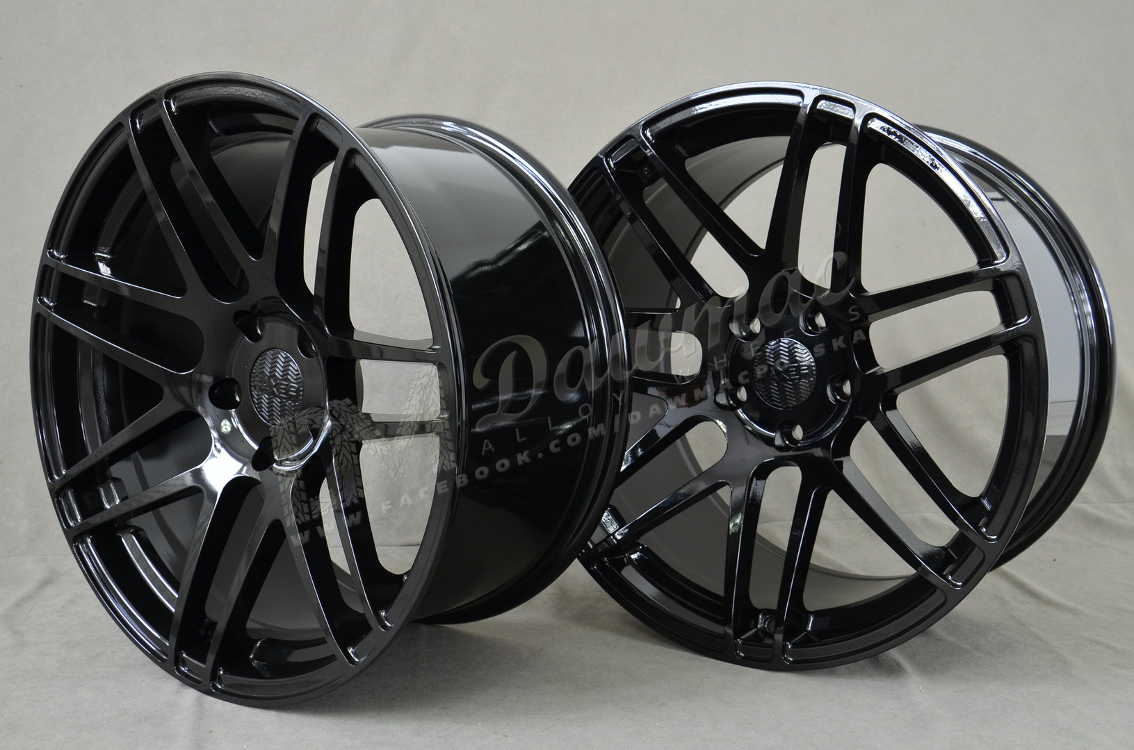 Haxer HX020 19" 9J ET20 + 10J ET15 5x120 Gloss Black - obrazek 4