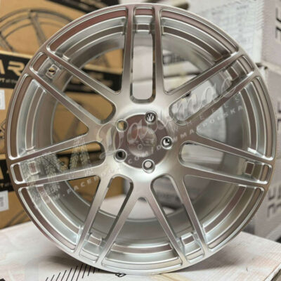 Haxer HX020 19" 9J ET15 + 10J 5x120 Silver