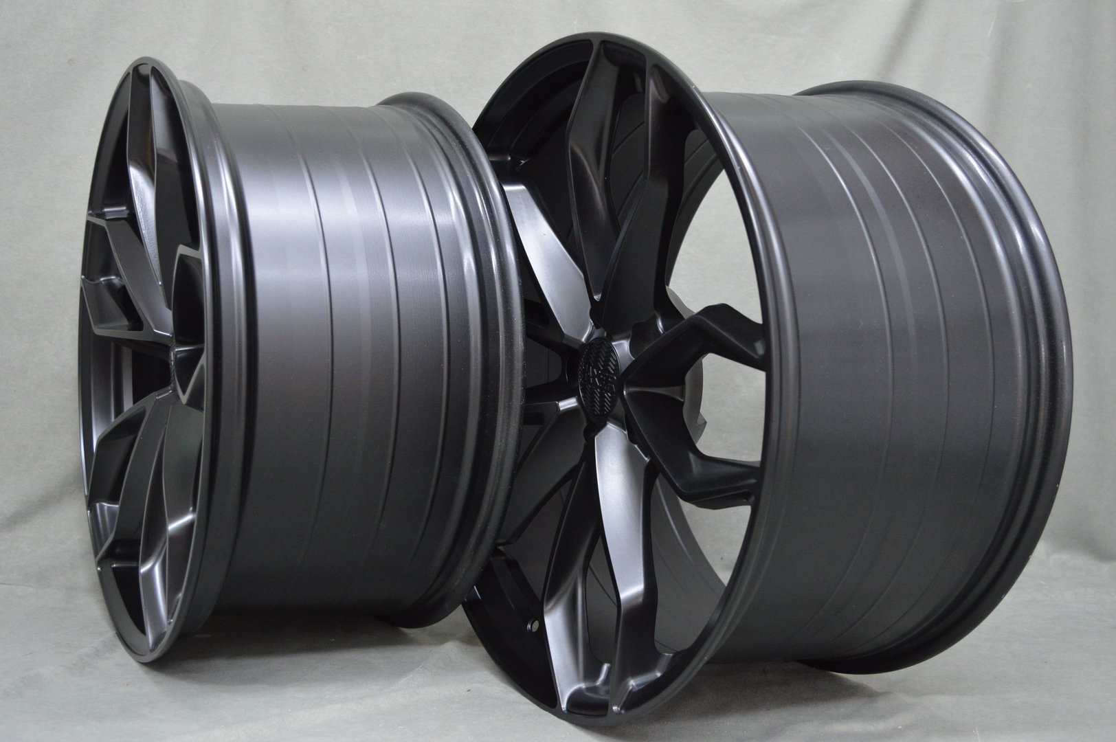 Haxer HX021 21" 10J ET46 + 11J ET38 5x112 Black Half Matt - obrazek 5