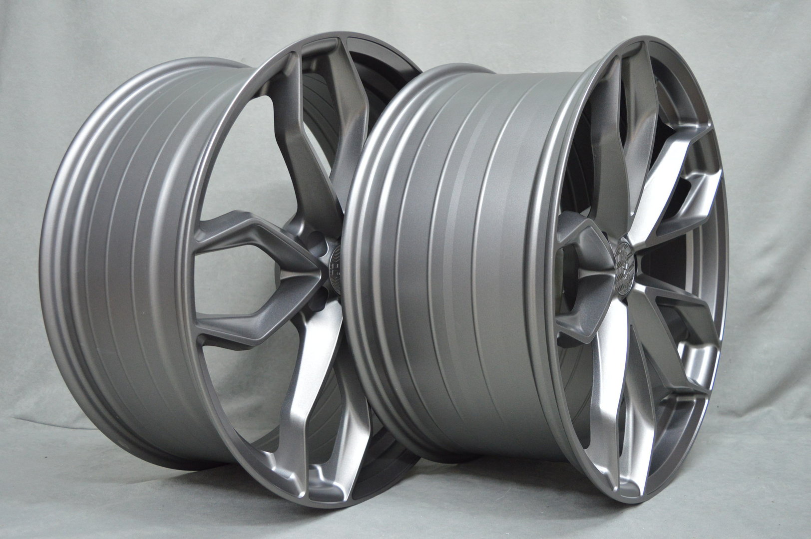 Haxer HX021 21'' 9J ET30 + 10J ET38 5x112 Graphite Half Matt - obrazek 4