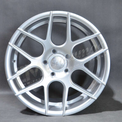 Haxer HX022 18" 8J ET35 5x120 Silver