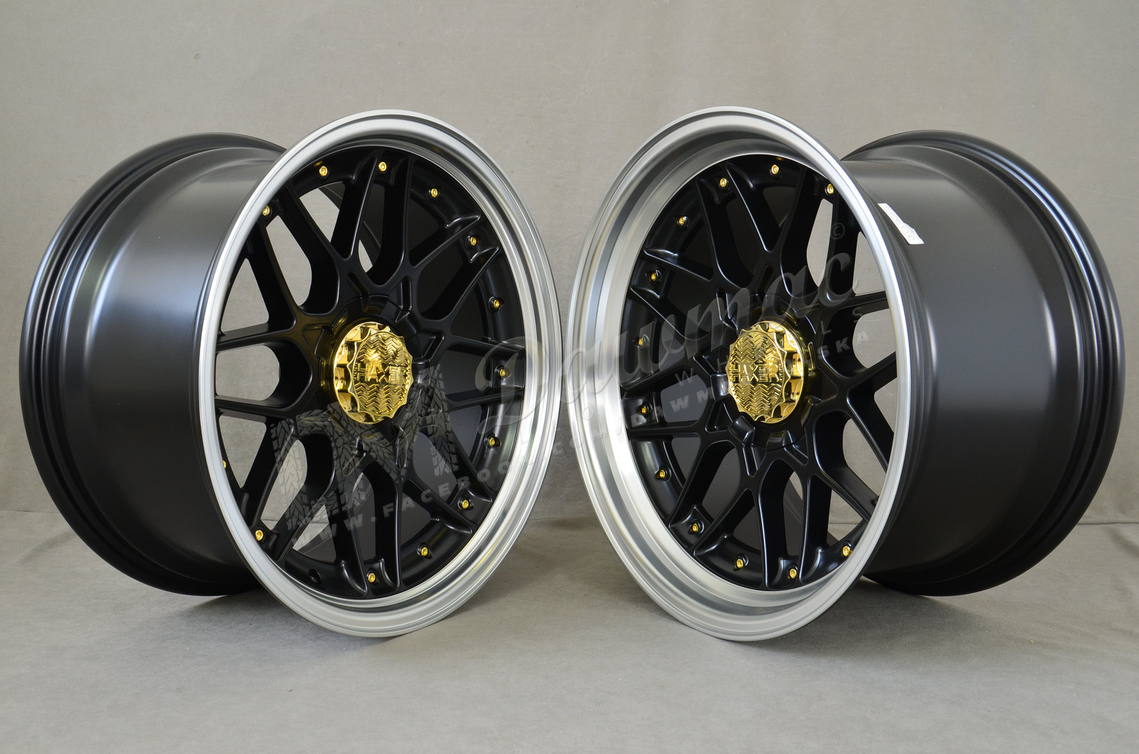 Haxer HX025 18" 8J ET30 + 9J ET35 5x120 Black Half Matt with Gold - obrazek 3