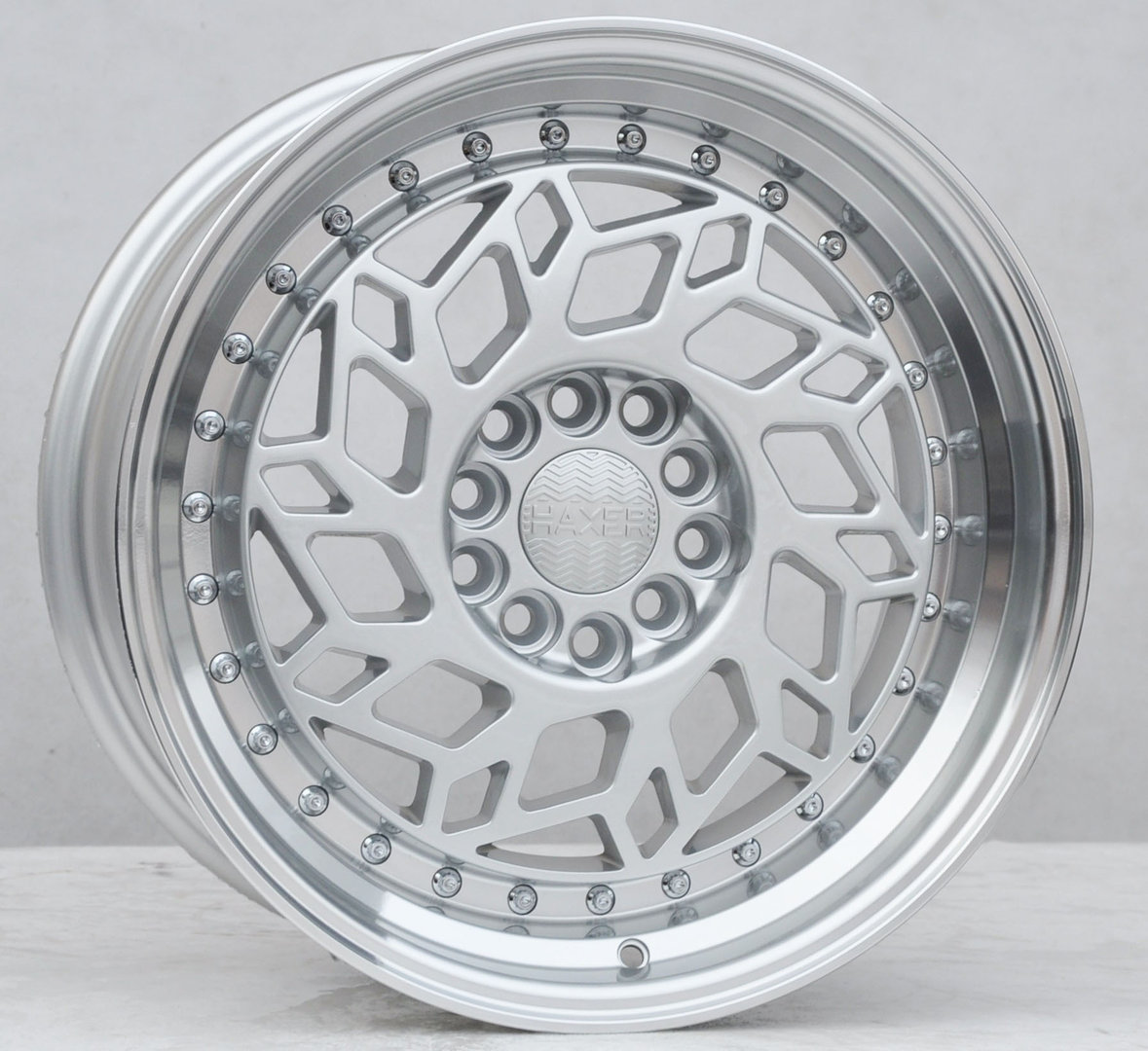 Haxer HX027 17" 8J ET30 + 9J ET30 5x112 Machined Silver - obrazek 8