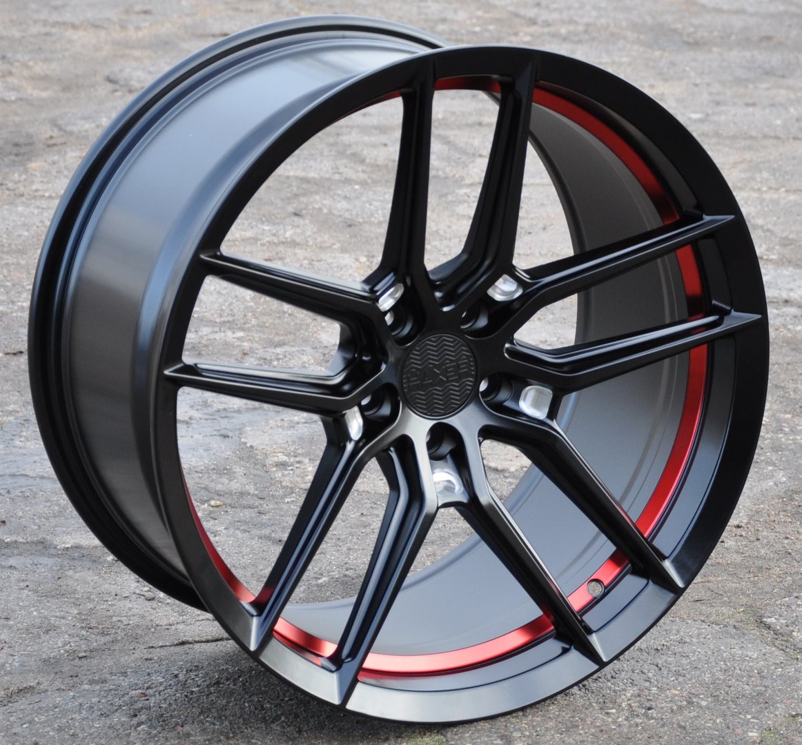 Haxer HX037 20" 9J ET18 + 10,5J ET23 5x115 Matt Black Red - obrazek 7