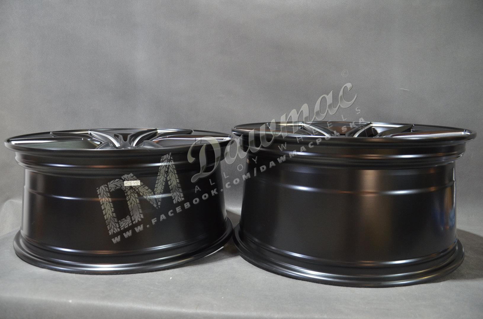 Haxer HX045 20" 8,5J ET25 + 9,5J ET40 5x112 BLHM - obrazek 6