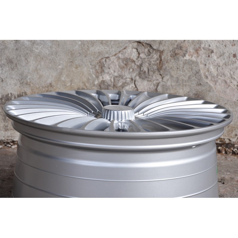 Haxer HX09F 20" 8,5J ET43 + 9,5J ET43 5x112 Silver Shining - obrazek 6