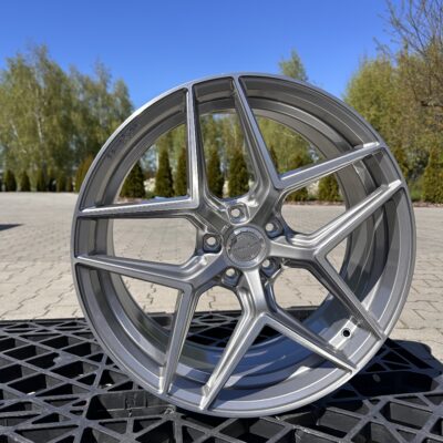 Concaver CVR2 20" 8,5J ET37 5x112 Brushed Titanium