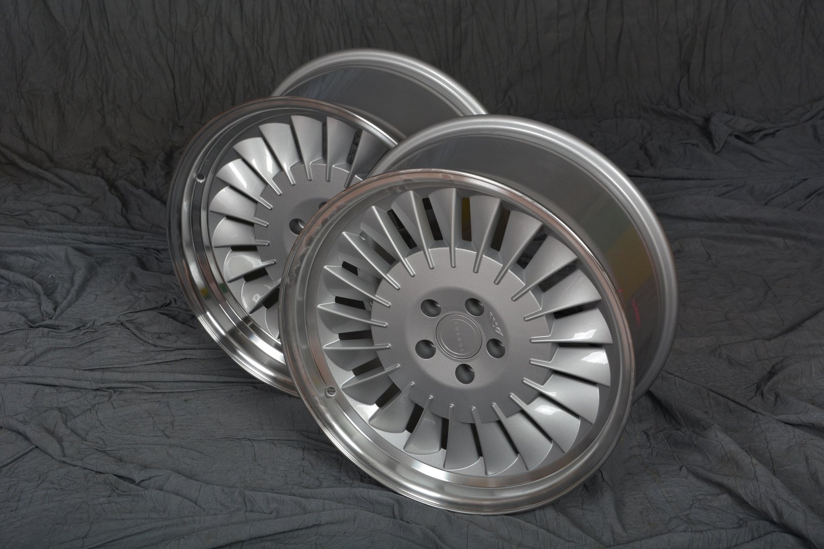 ISPIRI CSR1D 19" 8,5J ET42 + 10J ET42 5x112 Silver Polish Lip - obrazek 5