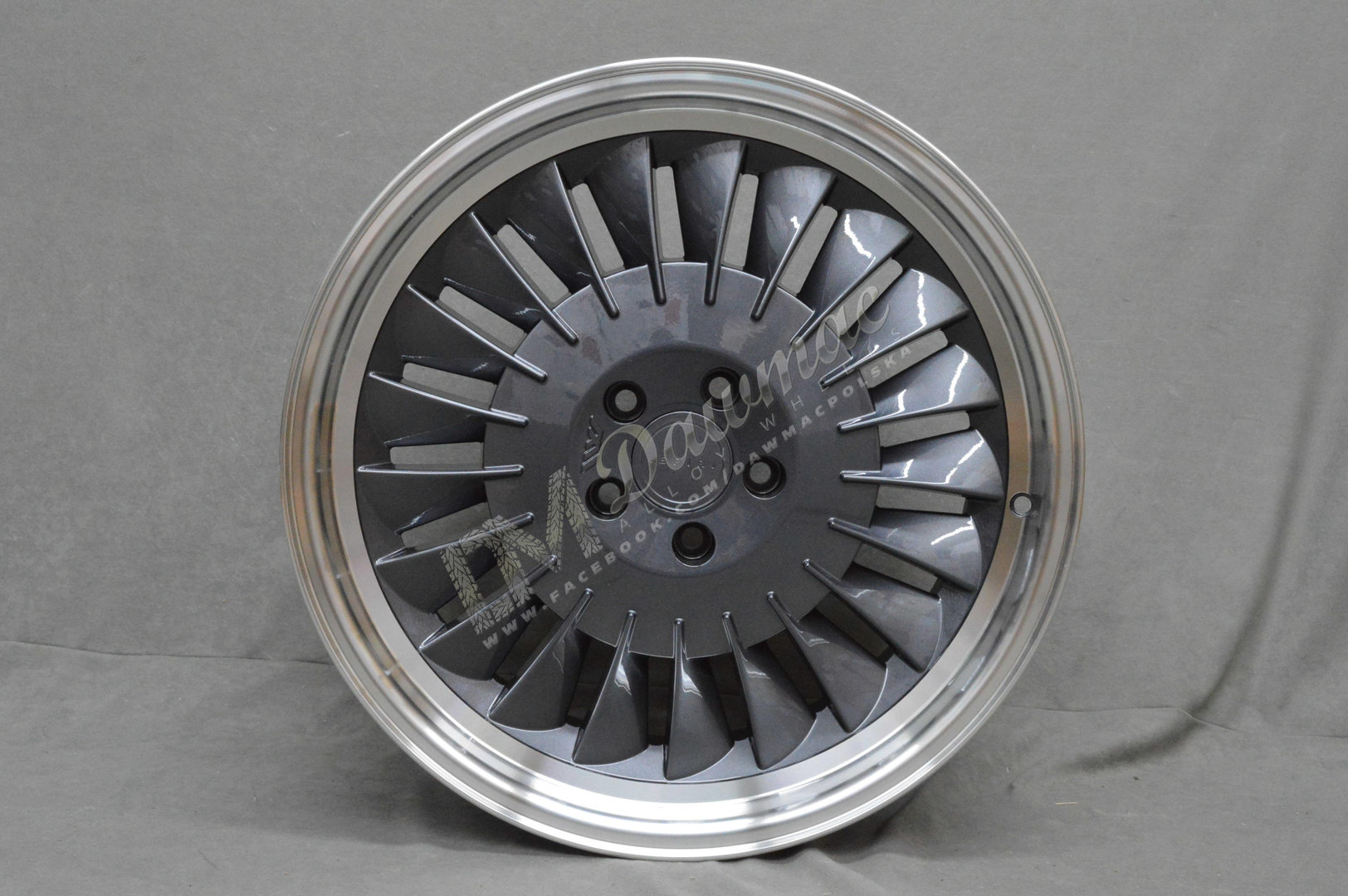 ISPIRI CSR1D 19'' 8,5J ET42 5x112 Carbon Graphite / Polish Lip - obrazek 2