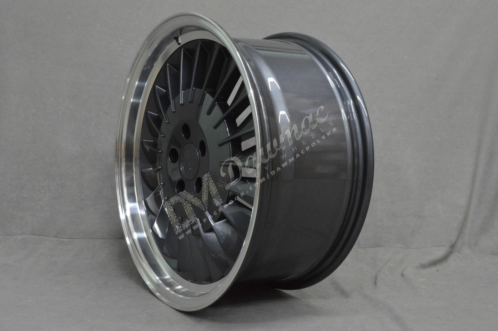 ISPIRI CSR1D 19'' 8,5J ET42 5x112 Carbon Graphite / Polish Lip - obrazek 4