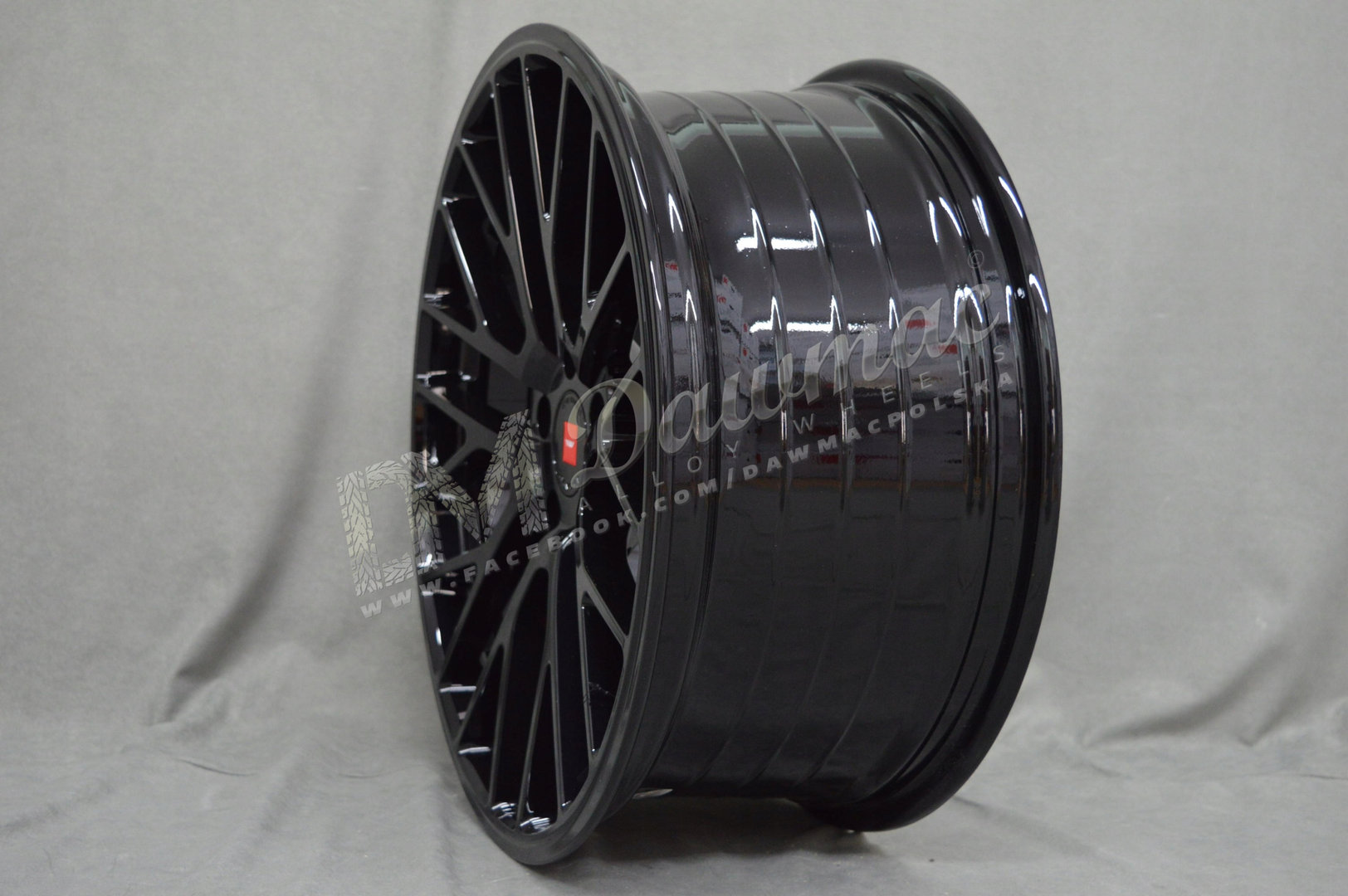 ISPIRI FFP1 20" 10J ET45 5x120 Corsa Black - obrazek 6