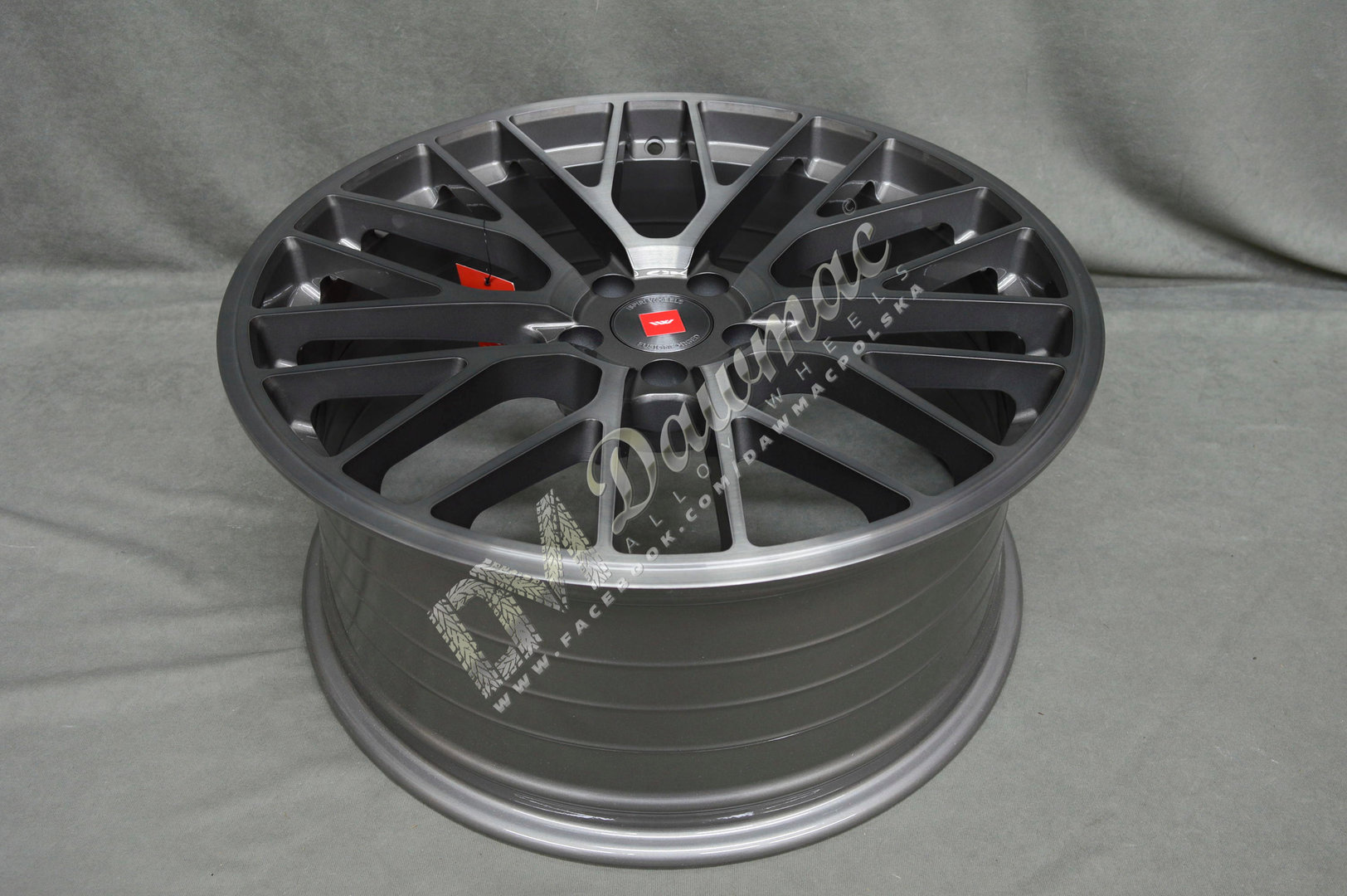 ISPIRI FFP1 20" 9J ET32 + 10J ET45 5x112 Carbon Grey Brushed - obrazek 7