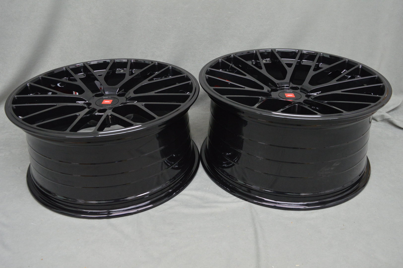 ISPIRI FFP1 20" 9J ET35 + 10J ET45 5x120 Corsa Black - obrazek 6