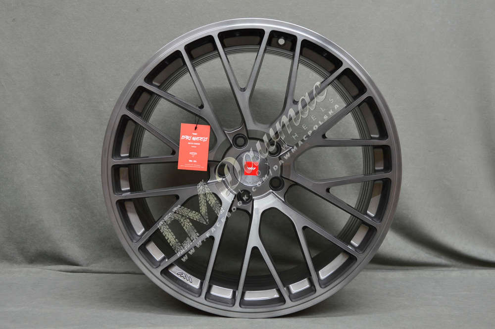 ISPIRI FFP1 20" 9J ET35 + 9,5J ET20 5x120 Carbon Grey Brushed