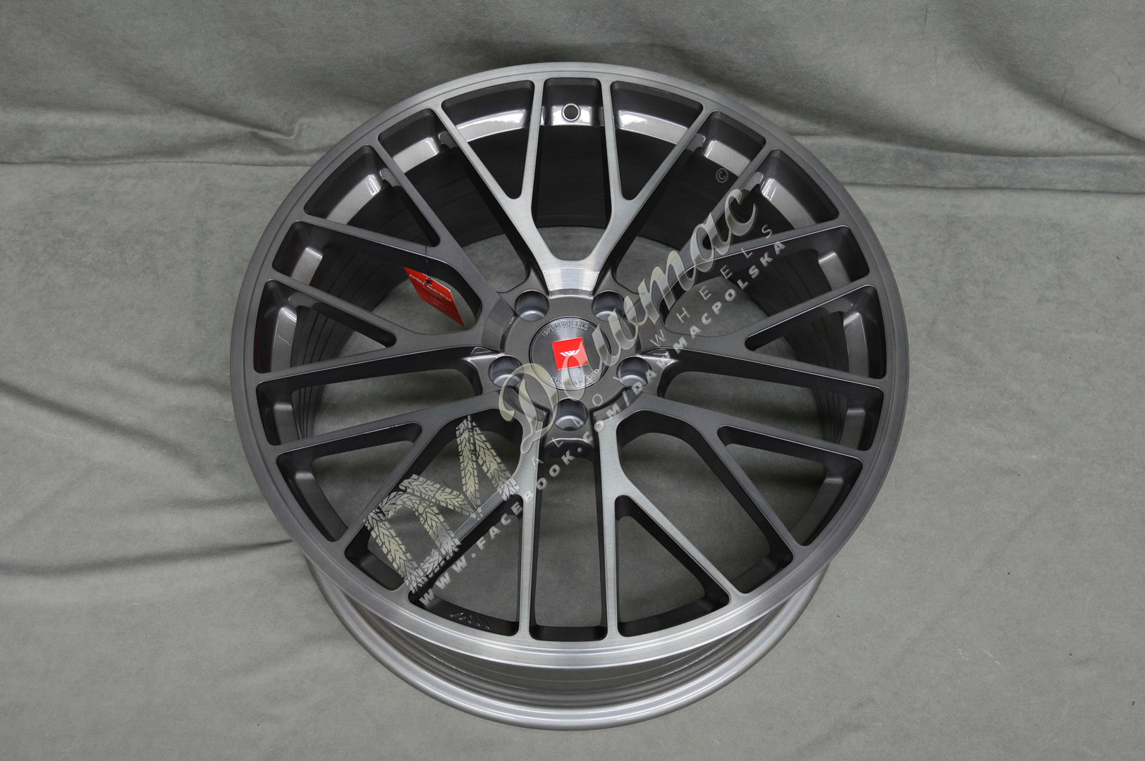 ISPIRI FFP1 20" 9J ET35 + 9,5J ET20 5x120 Carbon Grey Brushed - obrazek 6