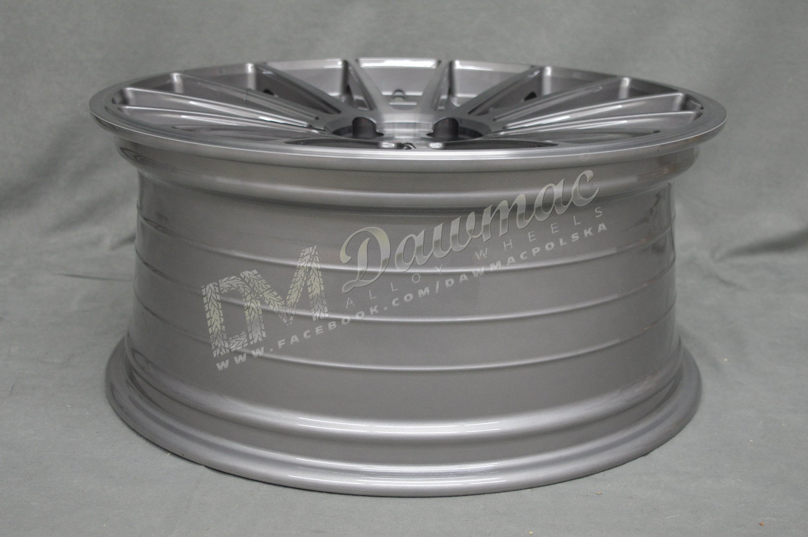 ISPIRI FFP2 20" 8,5J ET45 + 9J ET35 5x112 Carbon Grey Brushed - obrazek 6