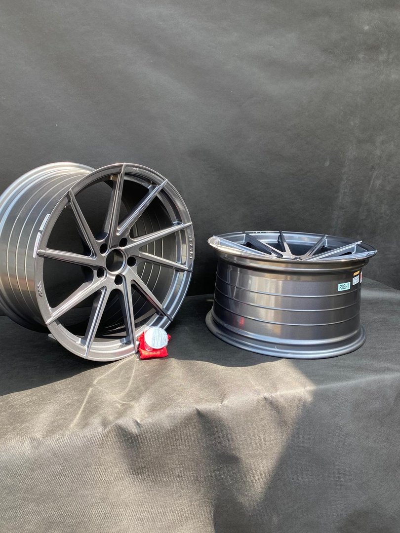 ISPIRI FFR1D 19" 10J ET25 5x112 CARBON GRAPHITE - obrazek 3