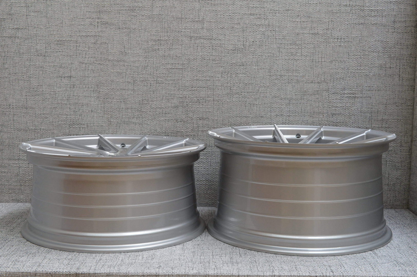 ISPIRI FFR1D 19" 8,5J ET32 + 10J ET25 5x112 MSP/BRUSH - obrazek 8